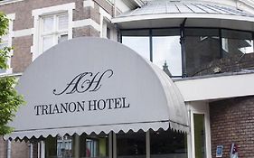 Hotel Trianon